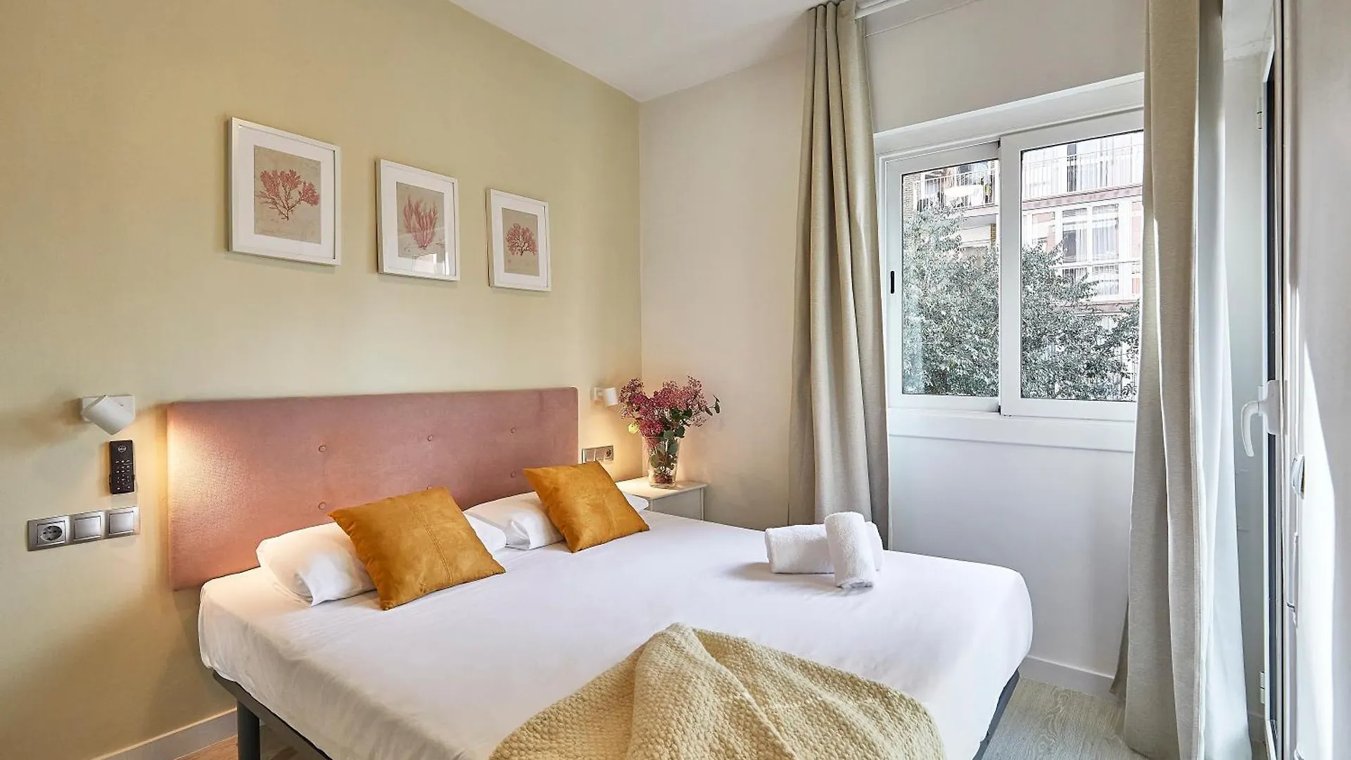 Bbarcelona Modern Eixample Flat Apartment