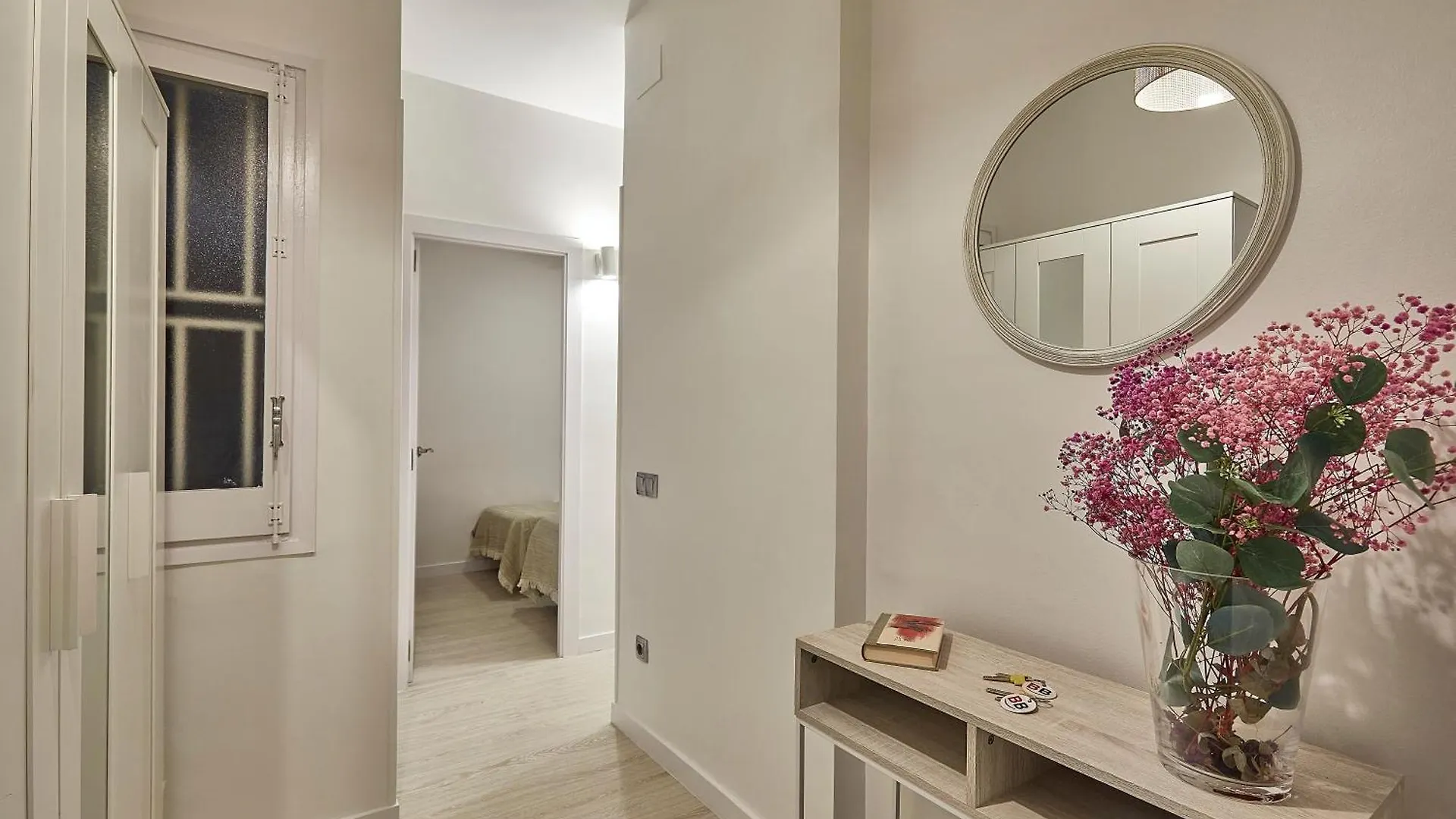 Bbarcelona Modern Eixample Flat Spain